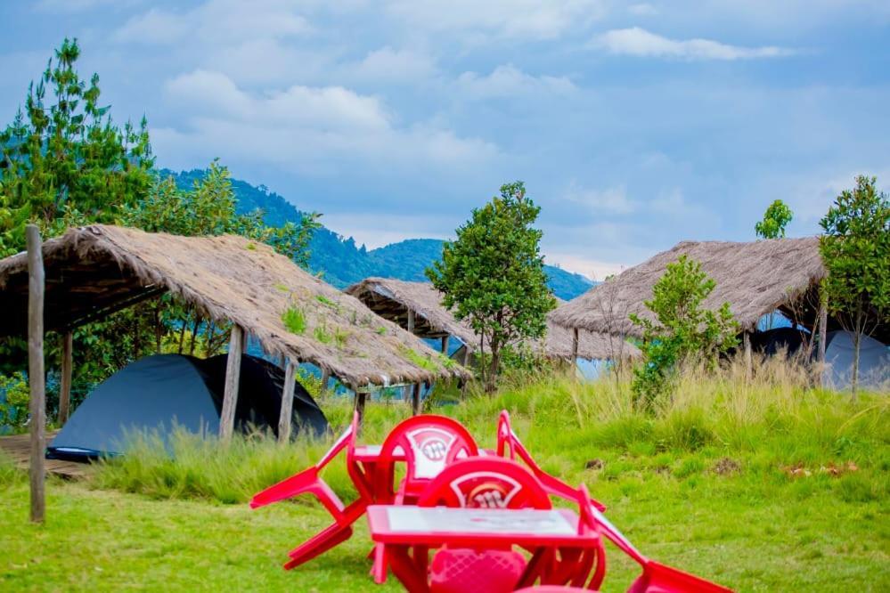 Kitabi Ecocenter Hotel Gabegi Bagian luar foto